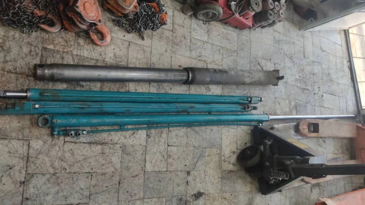 Hydraulic jack repairs Hydraulic jack repairs